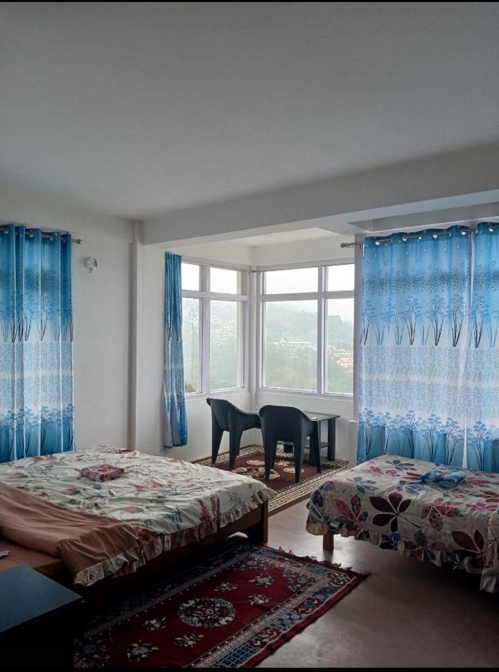 Lama Tsekhang Tawang Exterior foto